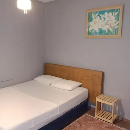 Mert Aparthotel *