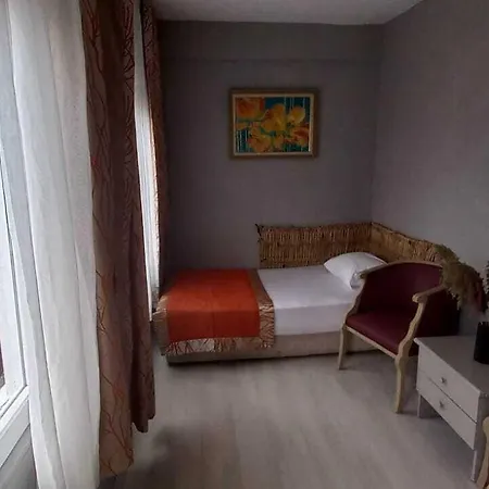 Mert 아파트호텔 벨디비