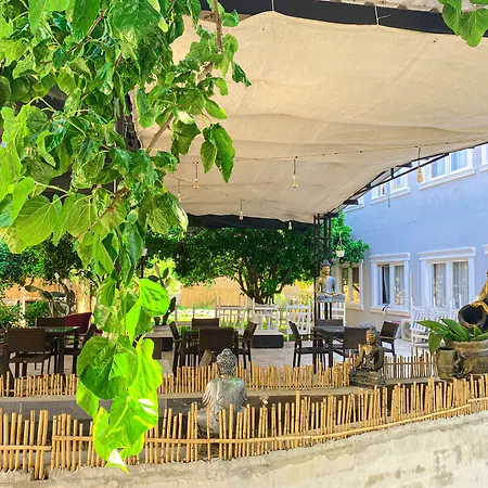 Mert Hotel apartamentowy Beldibi (Kemer)